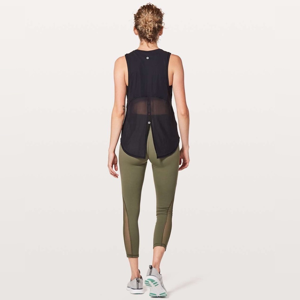 Lululemon Women’s Ace Tank Black Size 6 Back Split Relaxed Fit Running Run